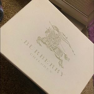 COPY - Used toddler Burberry sneakers. Only worn …